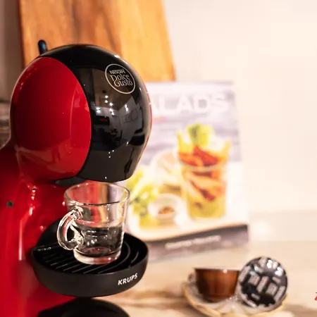 Chic & Eclectic Holiday home Valletta