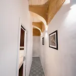 Chic & Eclectic Nyaraló