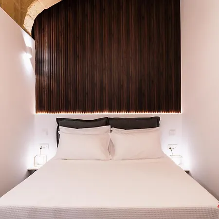 Chic & Eclectic * 瓦莱塔